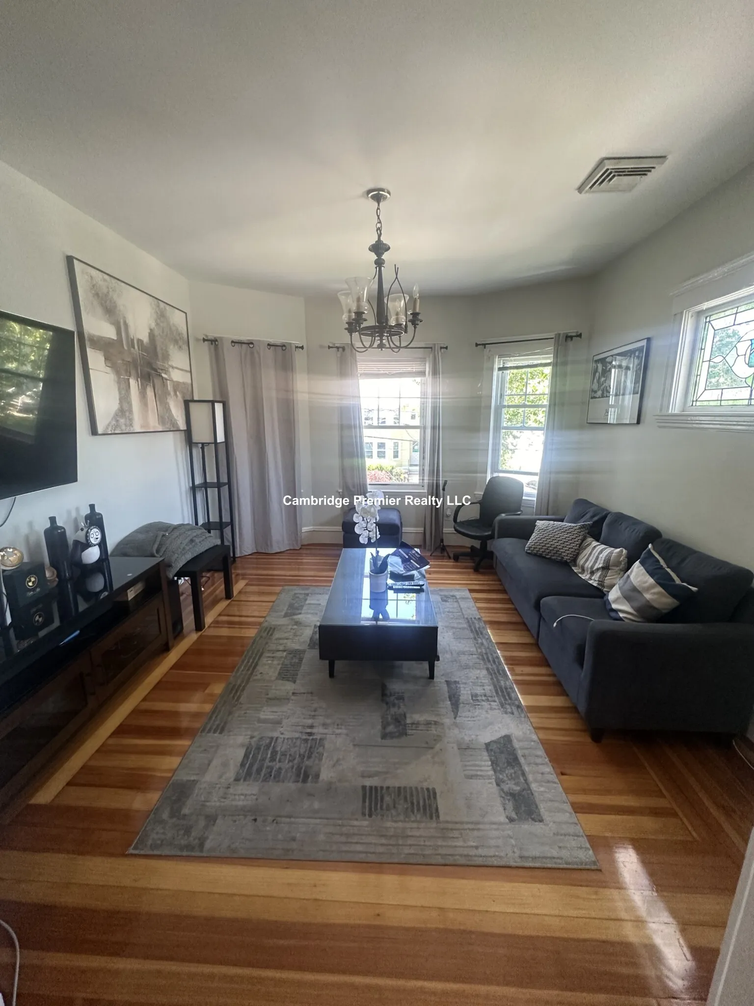 2.5 bed, 1 bath apartment for rent at 399 School St Unit 2, Watertown — photo 33 of 40