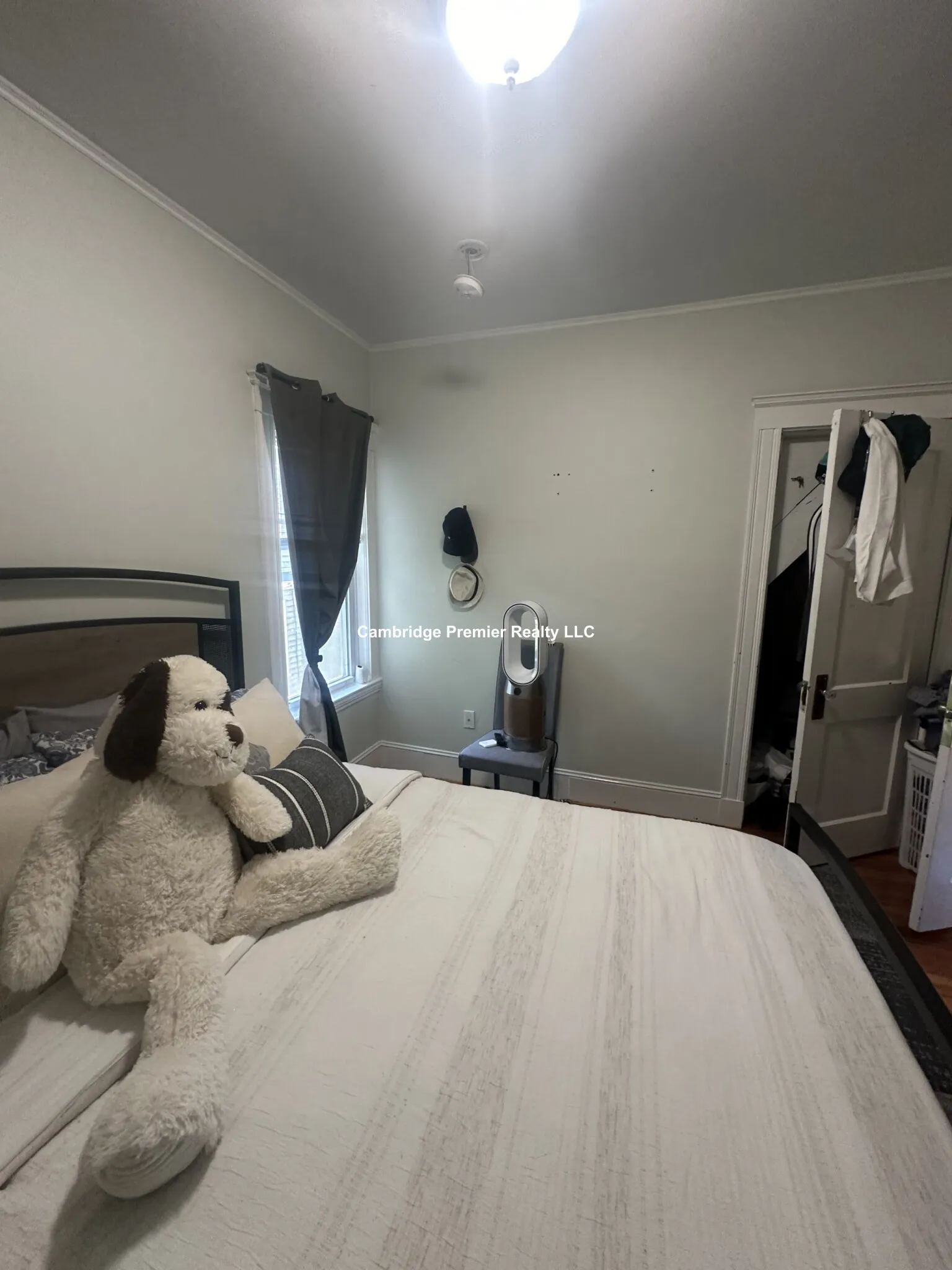 2.5 bed, 1 bath apartment for rent at 399 School St Unit 2, Watertown — photo 14 of 40