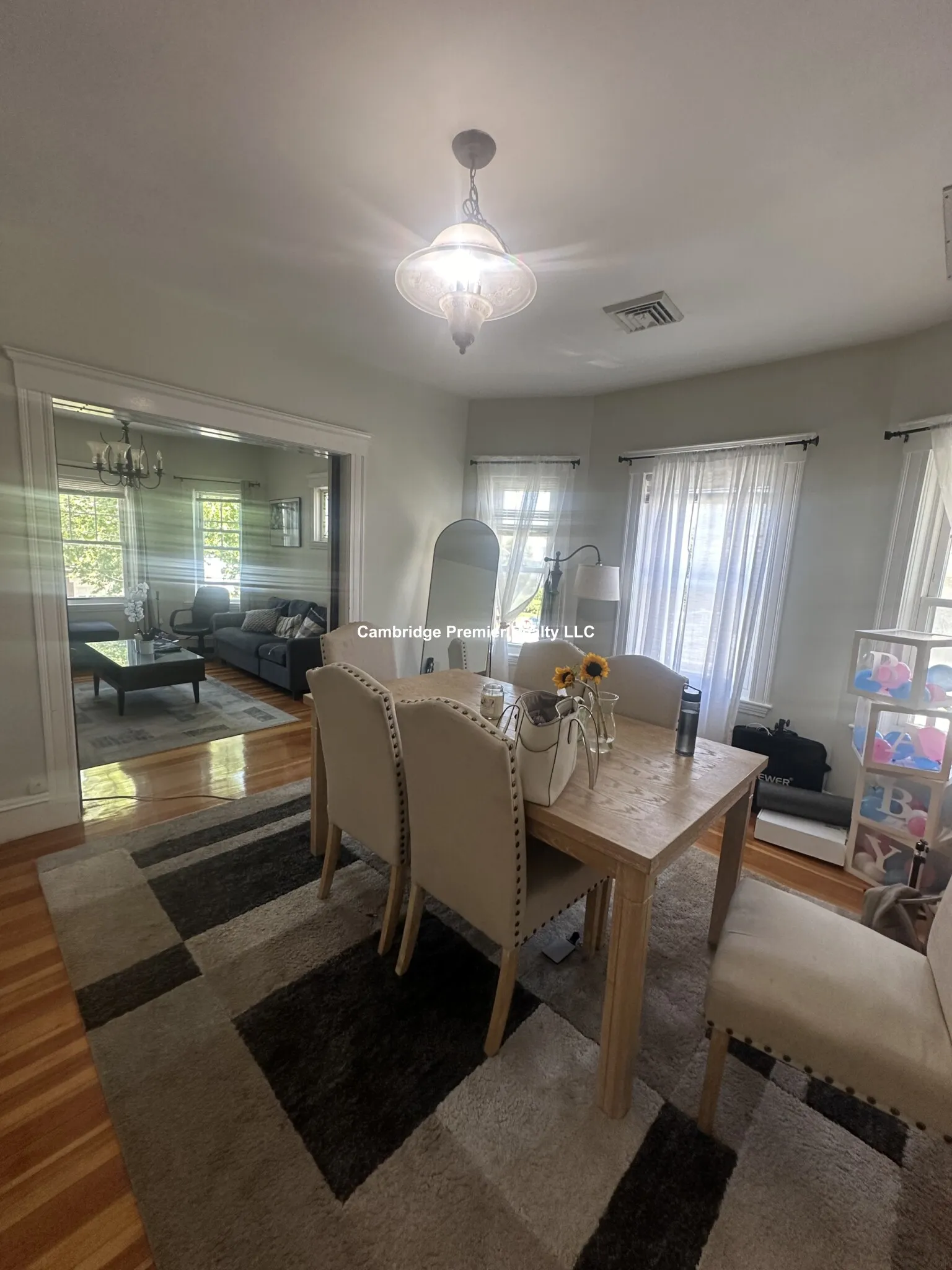 2.5 bed, 1 bath apartment for rent at 399 School St Unit 2, Watertown — photo 32 of 40