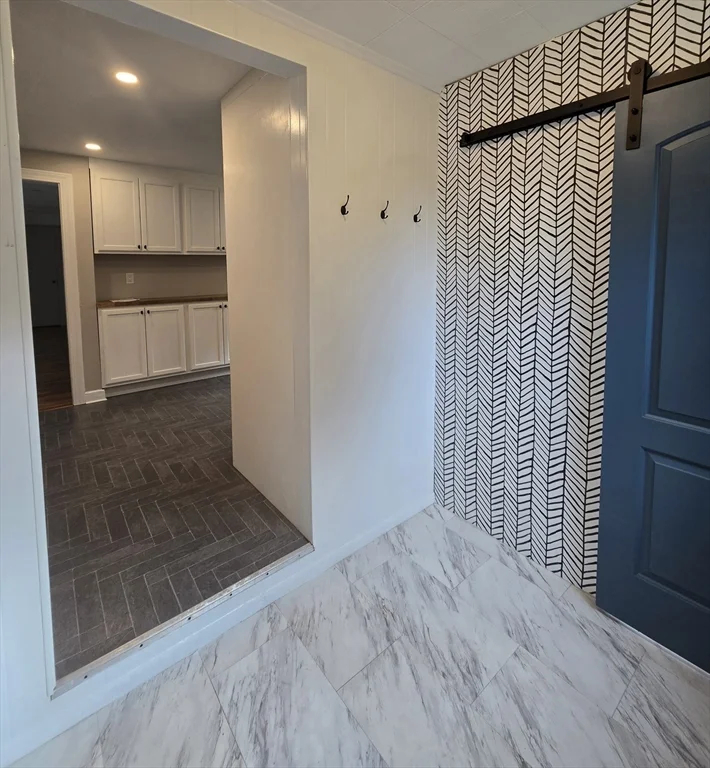2 bed, 1 bath apartment for rent at 399 Shawsheen Ave, Wilmington — photo 3 of 32