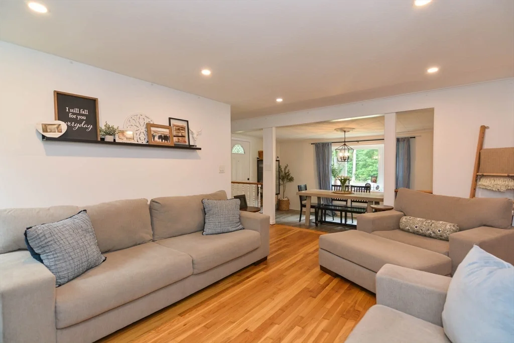 2 bed, 1 bath apartment for rent at 399 Shawsheen Ave, Wilmington — photo 15 of 32