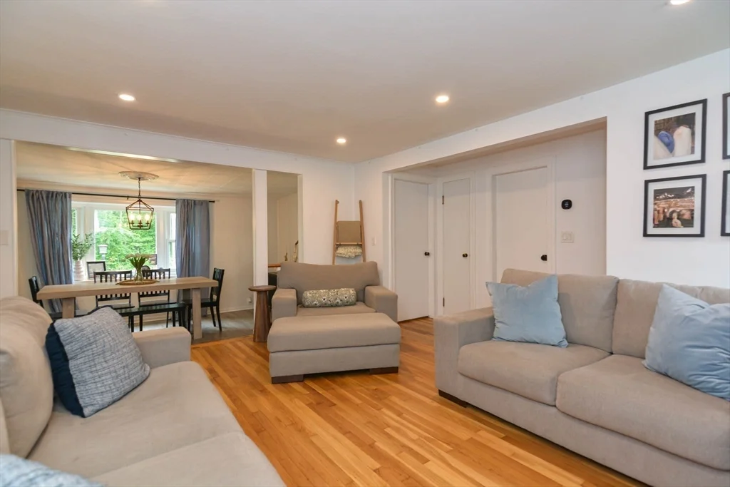 2 bed, 1 bath apartment for rent at 399 Shawsheen Ave, Wilmington — photo 14 of 32