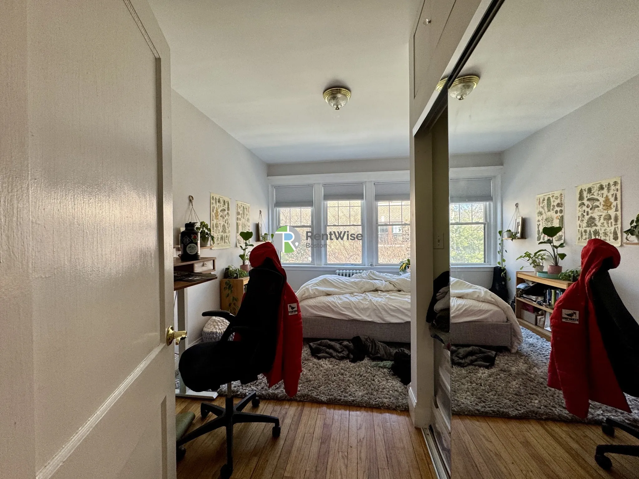 3 bed, 2 bath apartment for rent at 399 Washington St Unit 4, Coolidge Corner — photo 10 of 14