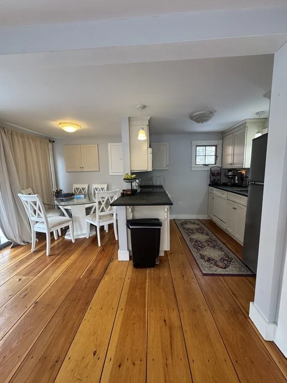 1 bed, 1 bath apartment for rent at 3A Avon St Unit A, Reading — photo 5 of 20
