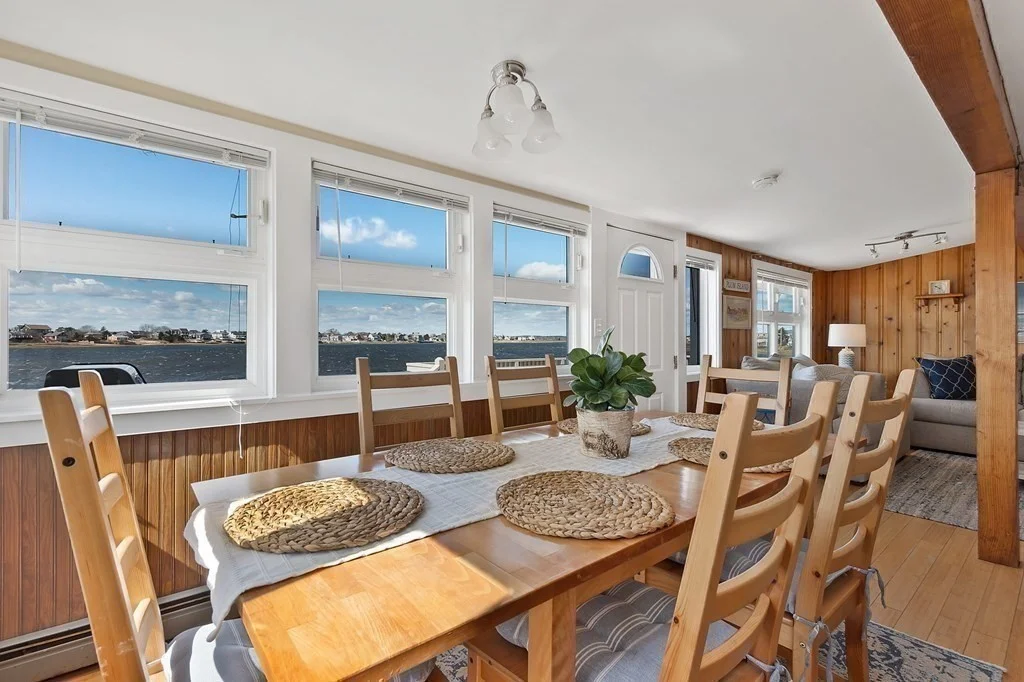 3 bed, 1 bath apartment for rent at 4 28th St Unit Weekly, Plum Island — photo 9 of 15