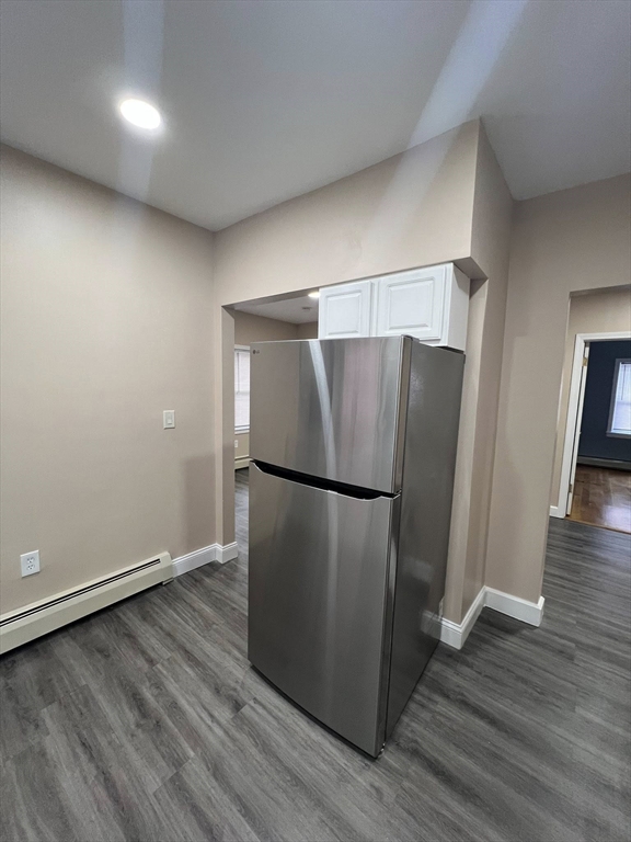 3 bed, 1 bath apartment for rent at 4-6 Greendale Rd Unit 2, Boston — photo 8 of 17