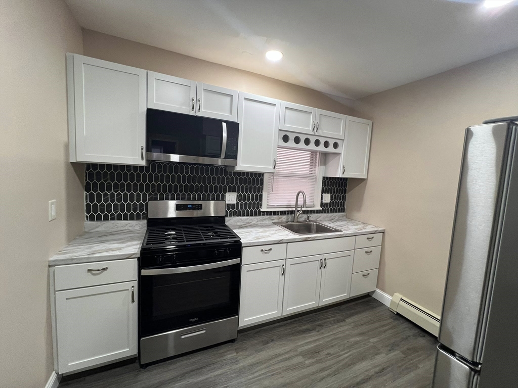 3 bed, 1 bath apartment for rent at 4-6 Greendale Rd Unit 2, Boston — photo 1 of 17