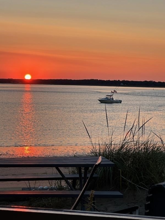 3 bed, 1 bath apartment for rent at 4 79th St Unit SHORT, Plum Island — photo 20 of 20