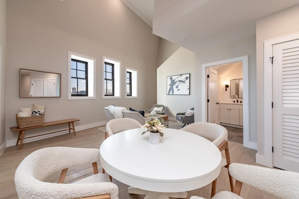 2 bed, 2 bath apartment for rent at 4-8 Frankin St Unit 403, Allston — photo 4 of 16