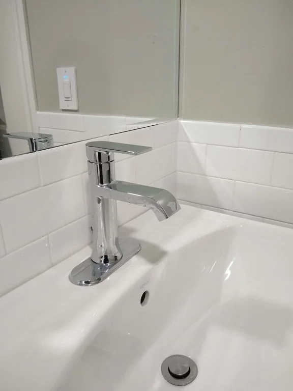 2 bed, 1 bath apartment for rent at 4-A Weld Ave Unit 1, Jamaica Plain — photo 6 of 8