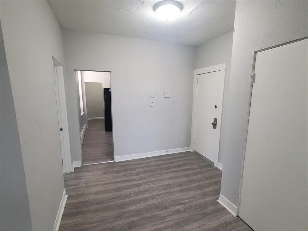 2 bed, 1 bath apartment for rent at 4 Abbotsford St Unit 9, Dorchester — photo 5 of 14