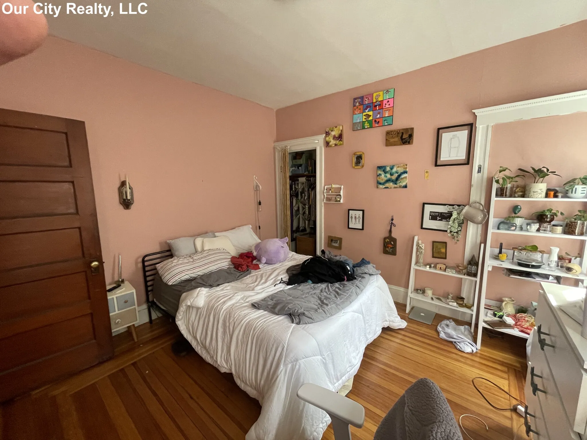 3 bed, 1 bath apartment for rent at 4 Aberdeen Rd Unit 2, Powder House Square — photo 13 of 20