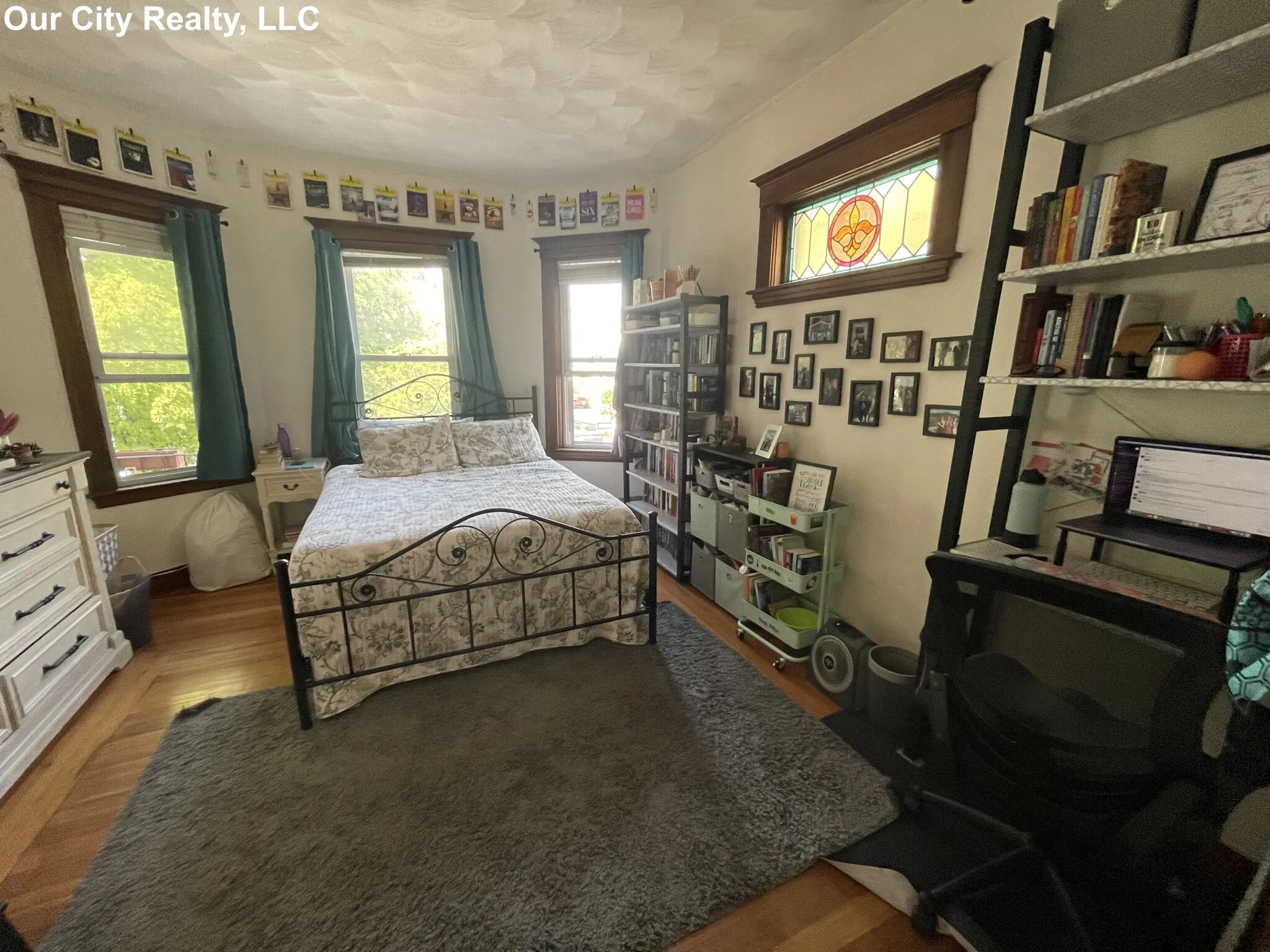 3 bed, 1 bath apartment for rent at 4 Aberdeen Rd Unit 2, Powder House Square — photo 9 of 20