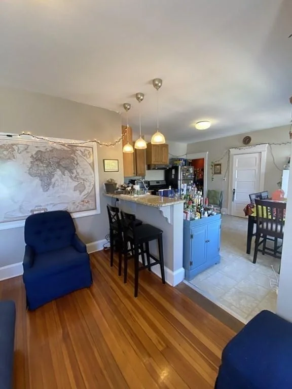 3 bed, 1 bath apartment for rent at 4 Adamson St Unit 4, Allston — photo 9 of 12