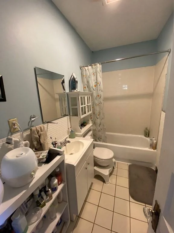 3 bed, 1 bath apartment for rent at 4 Adamson St Unit 4, Allston — photo 2 of 12