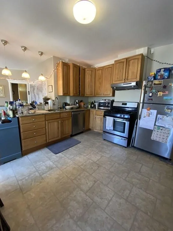 3 bed, 1 bath apartment for rent at 4 Adamson St Unit 4, Allston — photo 1 of 12