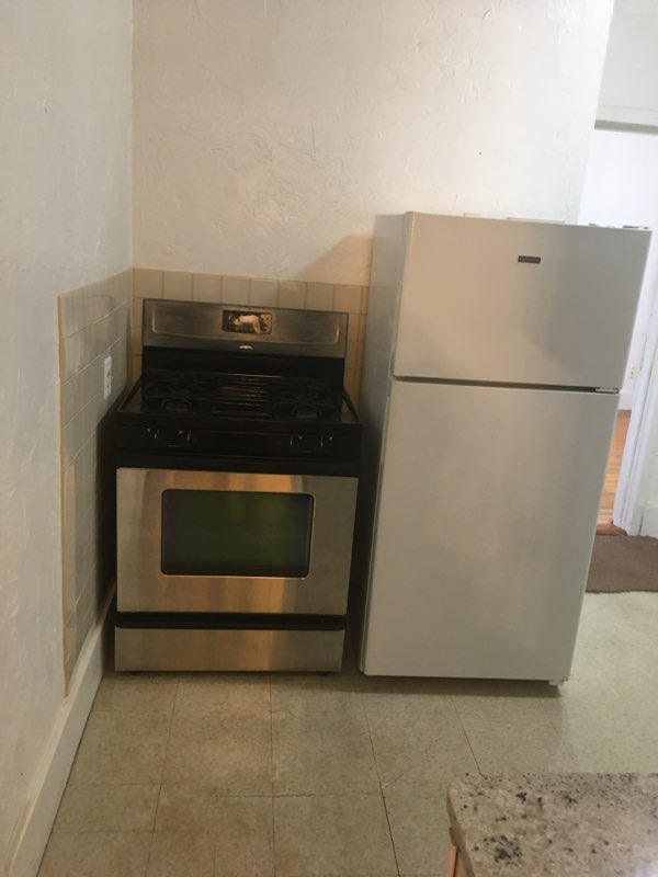 3 bed, 1 bath apartment for rent at 4 Adella Pl Unit 1, Allston — photo 7 of 9