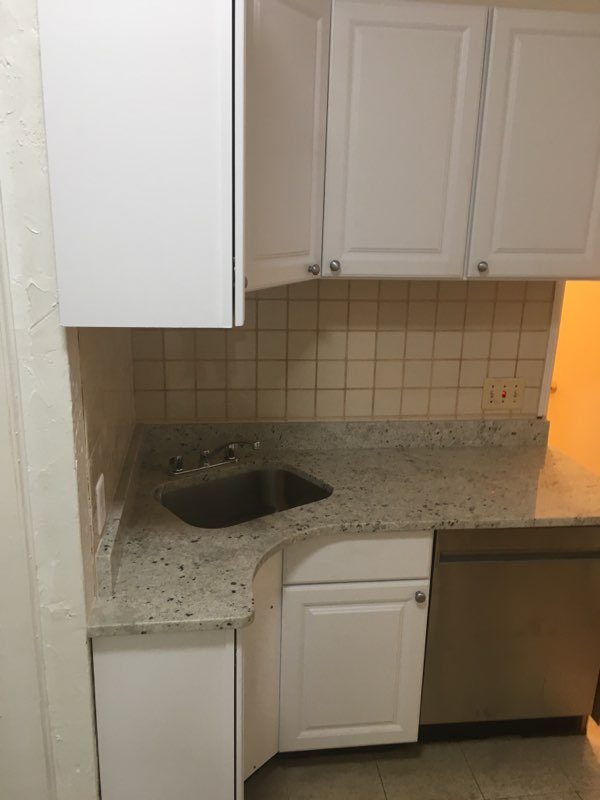 3 bed, 1 bath apartment for rent at 4 Adella Pl Unit 1, Allston — photo 8 of 9