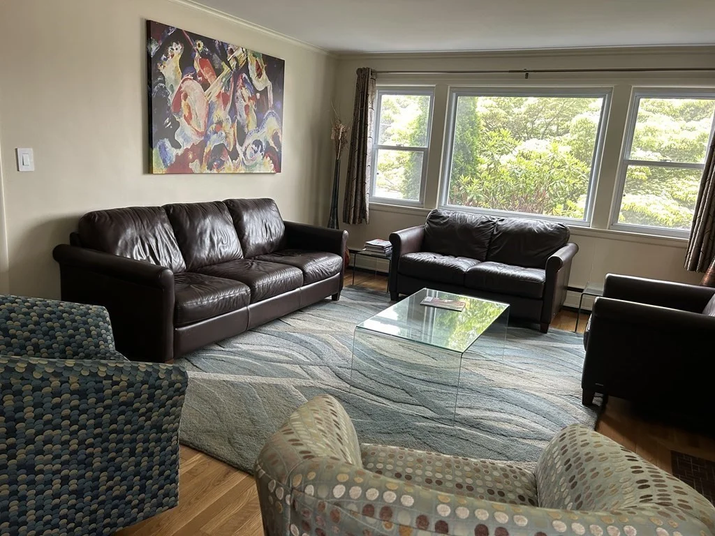 5 bed, 2 bath apartment for rent at 4 Albamont Rd Unit 0, Winchester — photo 9 of 27
