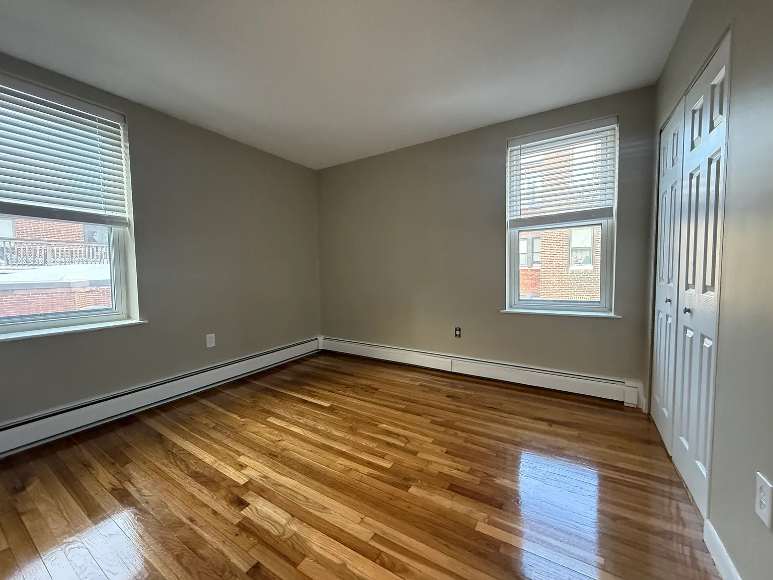 3 bed, 1 bath apartment for rent at 4 Albemarle Ct Unit C, Back Bay — photo 7 of 11