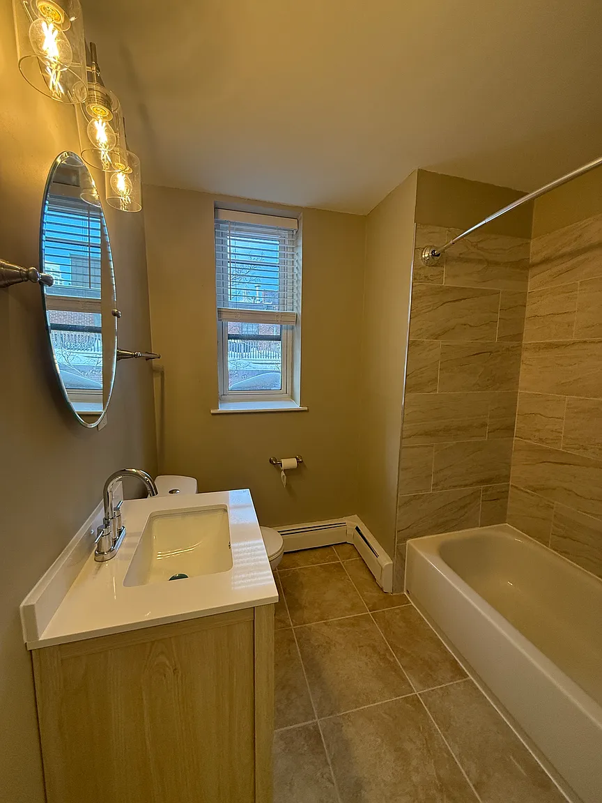 3 bed, 1 bath apartment for rent at 4 Albemarle Ct Unit C, Back Bay — photo 11 of 11
