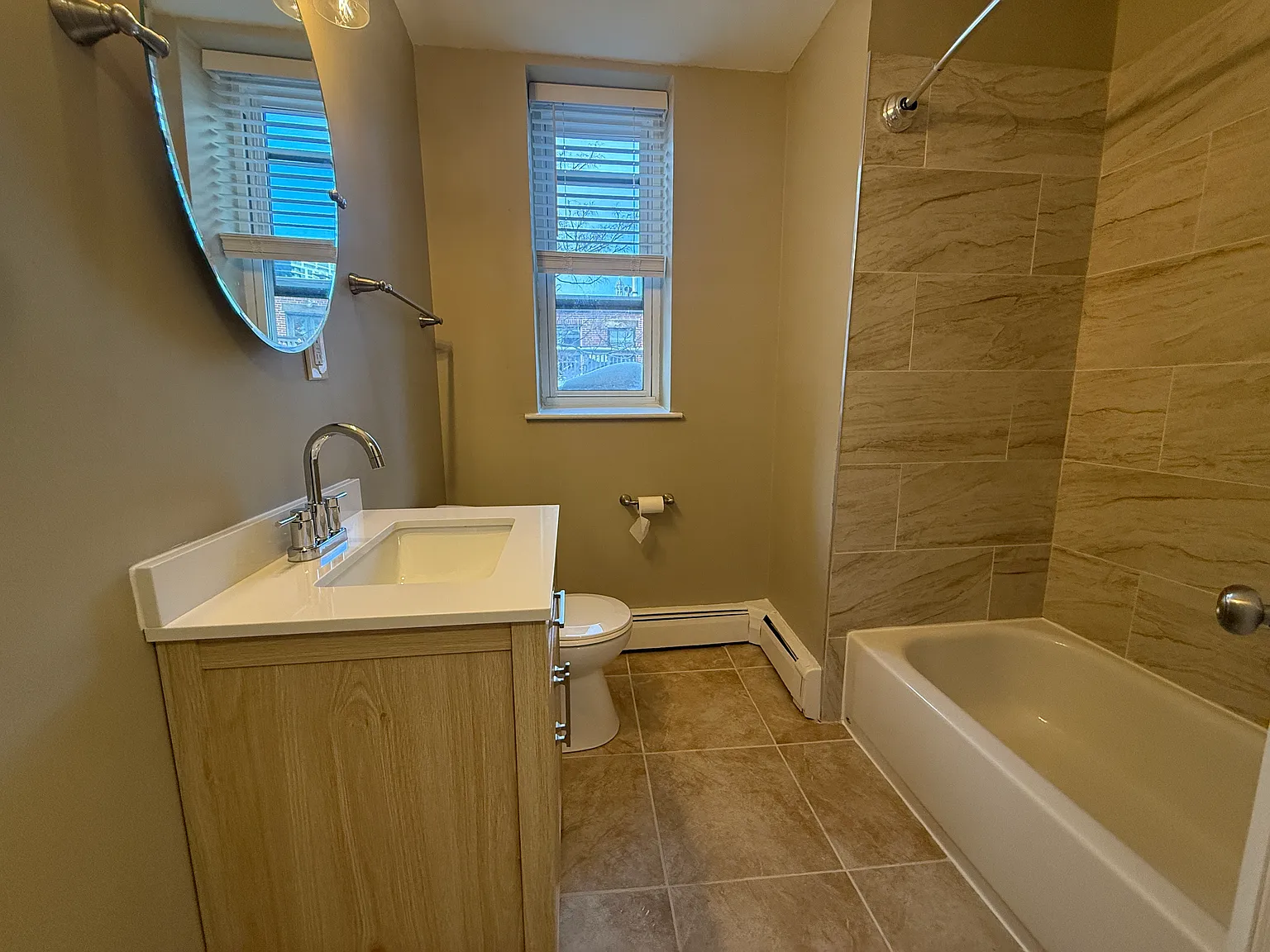 3 bed, 1 bath apartment for rent at 4 Albemarle Ct Unit C, Back Bay — photo 8 of 11