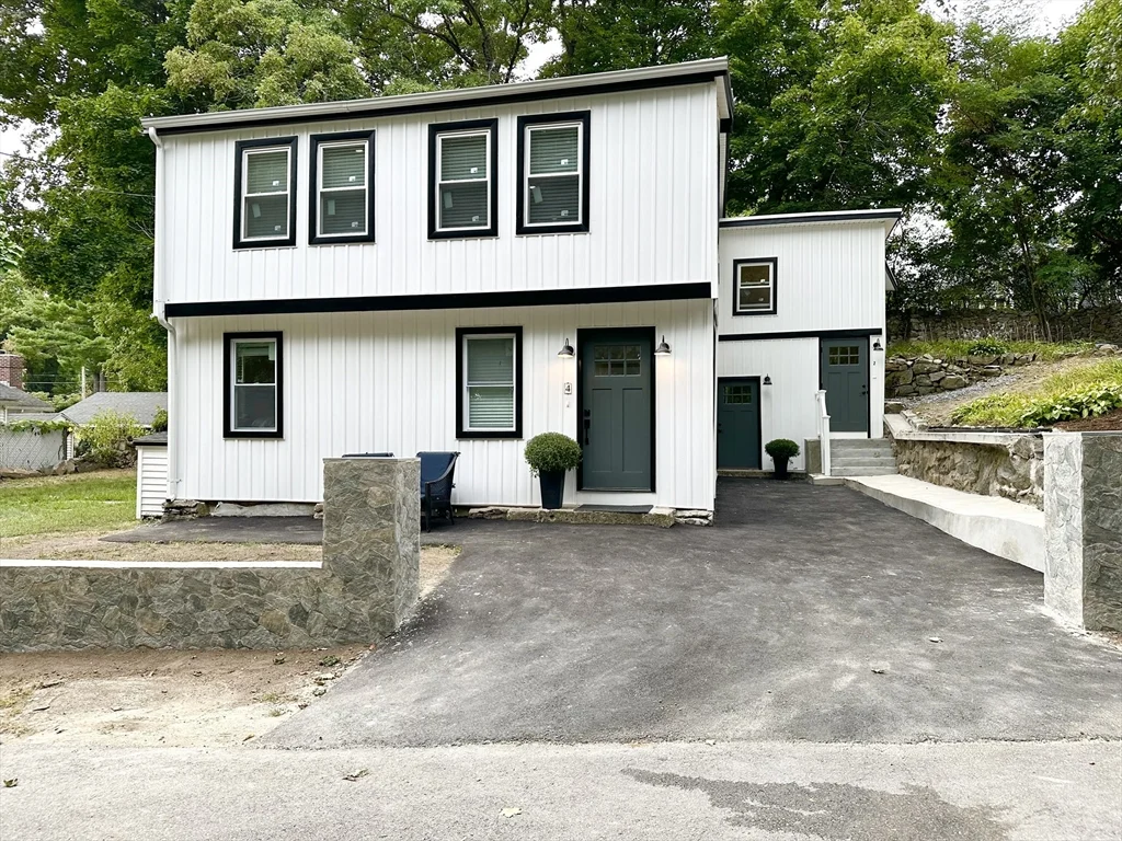 2 bed, 1 bath apartment for rent at 4 Allen St Unit 1, Shawsheen Village — photo 1 of 9