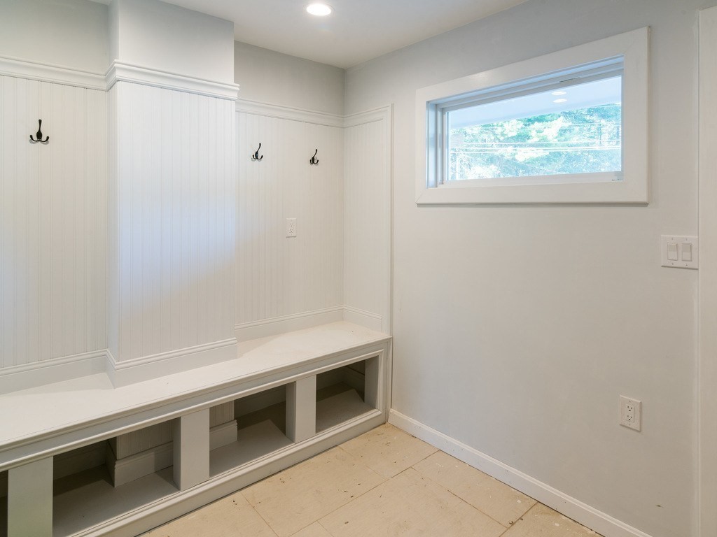 3 bed, 1 bath apartment for rent at 4 Arbetter Unit 0, Framingham — photo 16 of 20