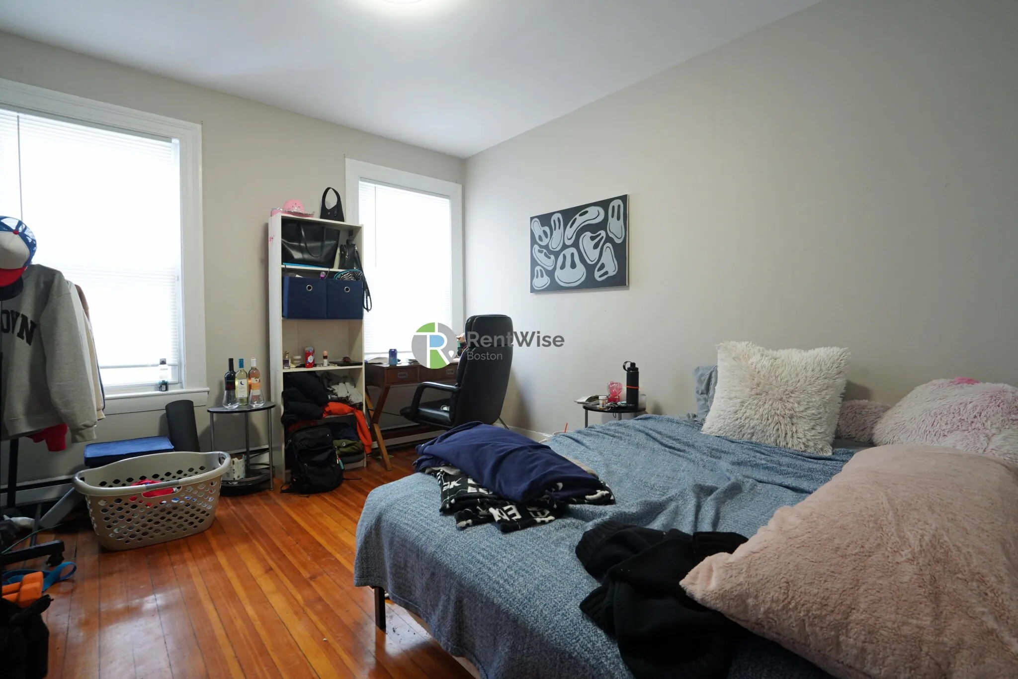 3 bed, 2 bath apartment for rent at 4 Ashford Ct Unit 1, Allston — photo 10 of 24
