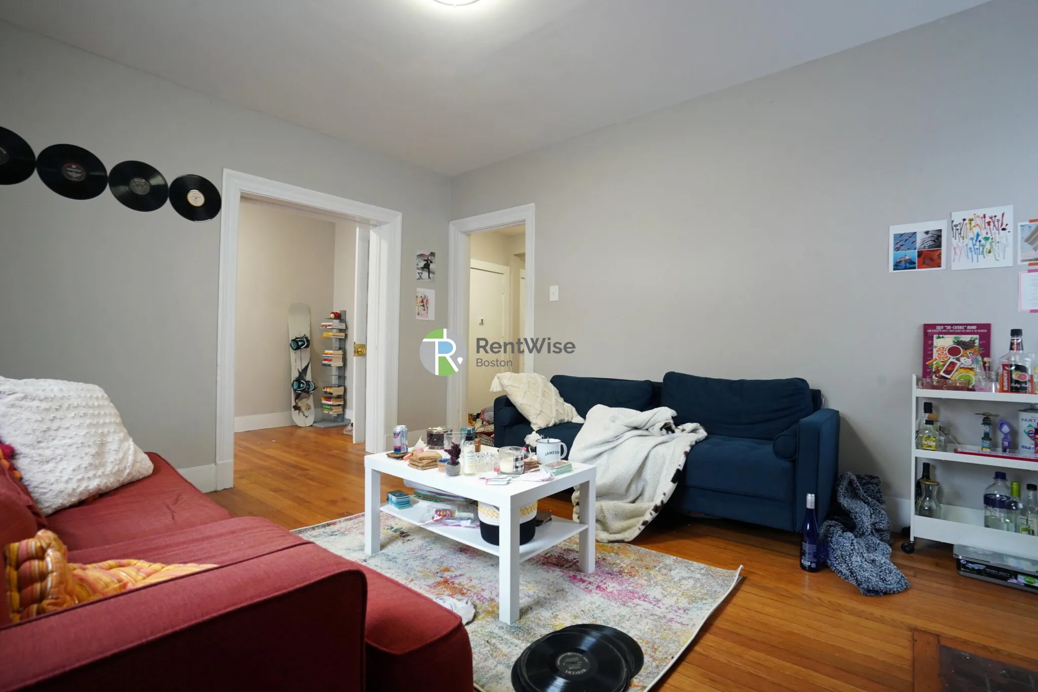 3 bed, 2 bath apartment for rent at 4 Ashford Ct Unit 1, Allston — photo 2 of 24