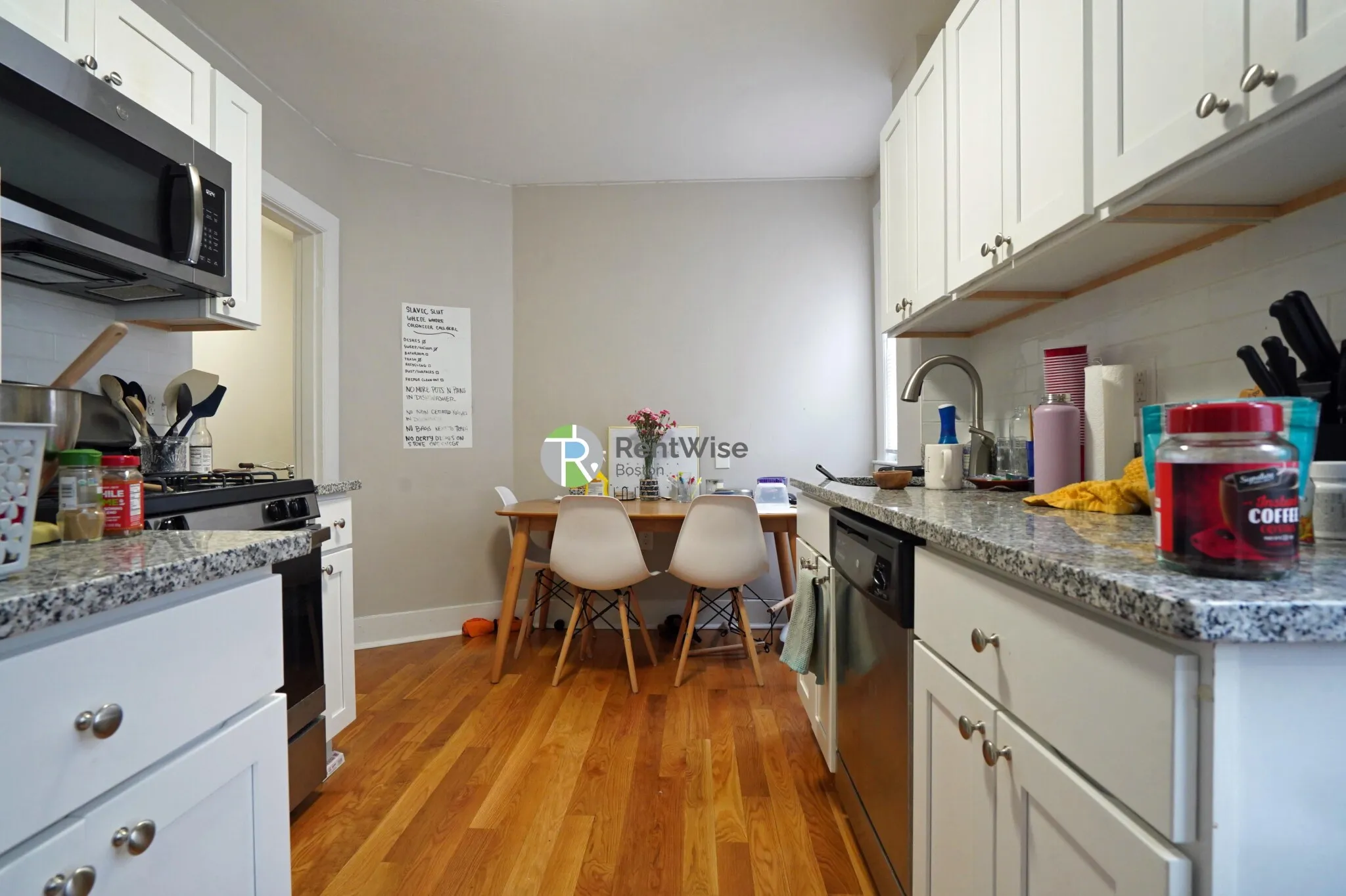 3 bed, 2 bath apartment for rent at 4 Ashford Ct Unit 1, Allston — photo 9 of 24