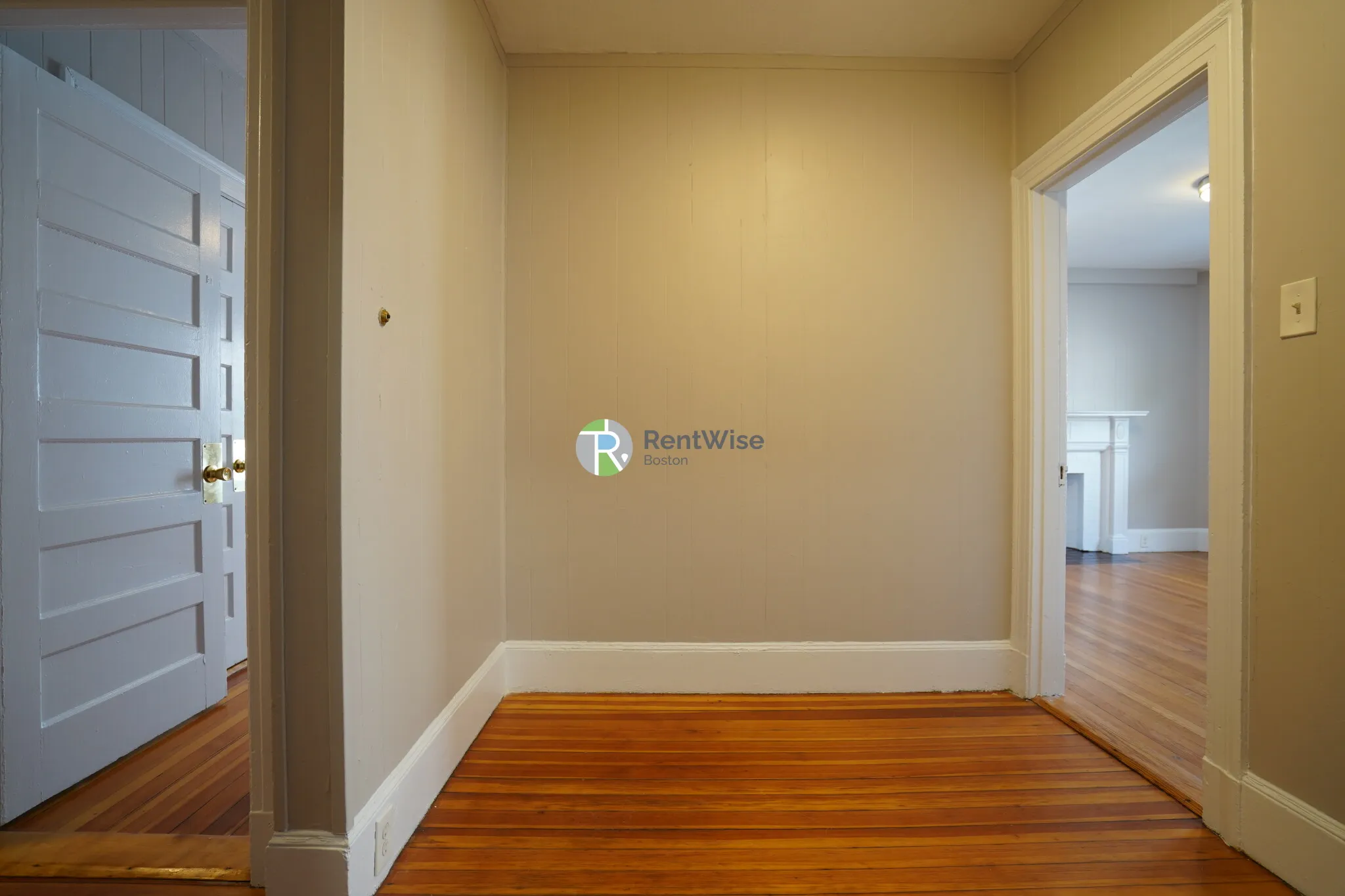 4 bed, 2 bath apartment for rent at 4 Ashford Ct Unit 22, Allston — photo 5 of 25
