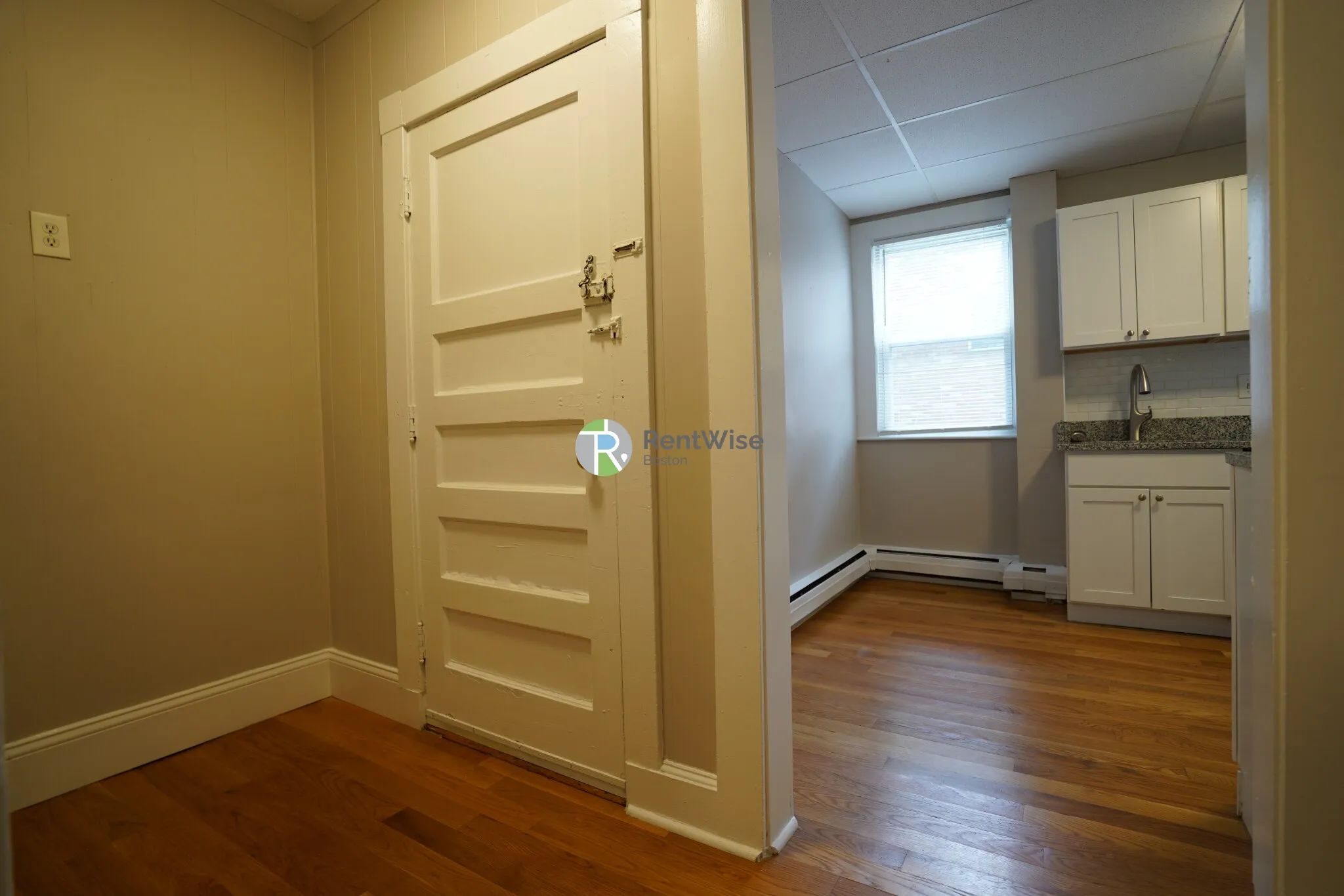 4 bed, 2 bath apartment for rent at 4 Ashford Ct Unit 22, Allston — photo 11 of 25