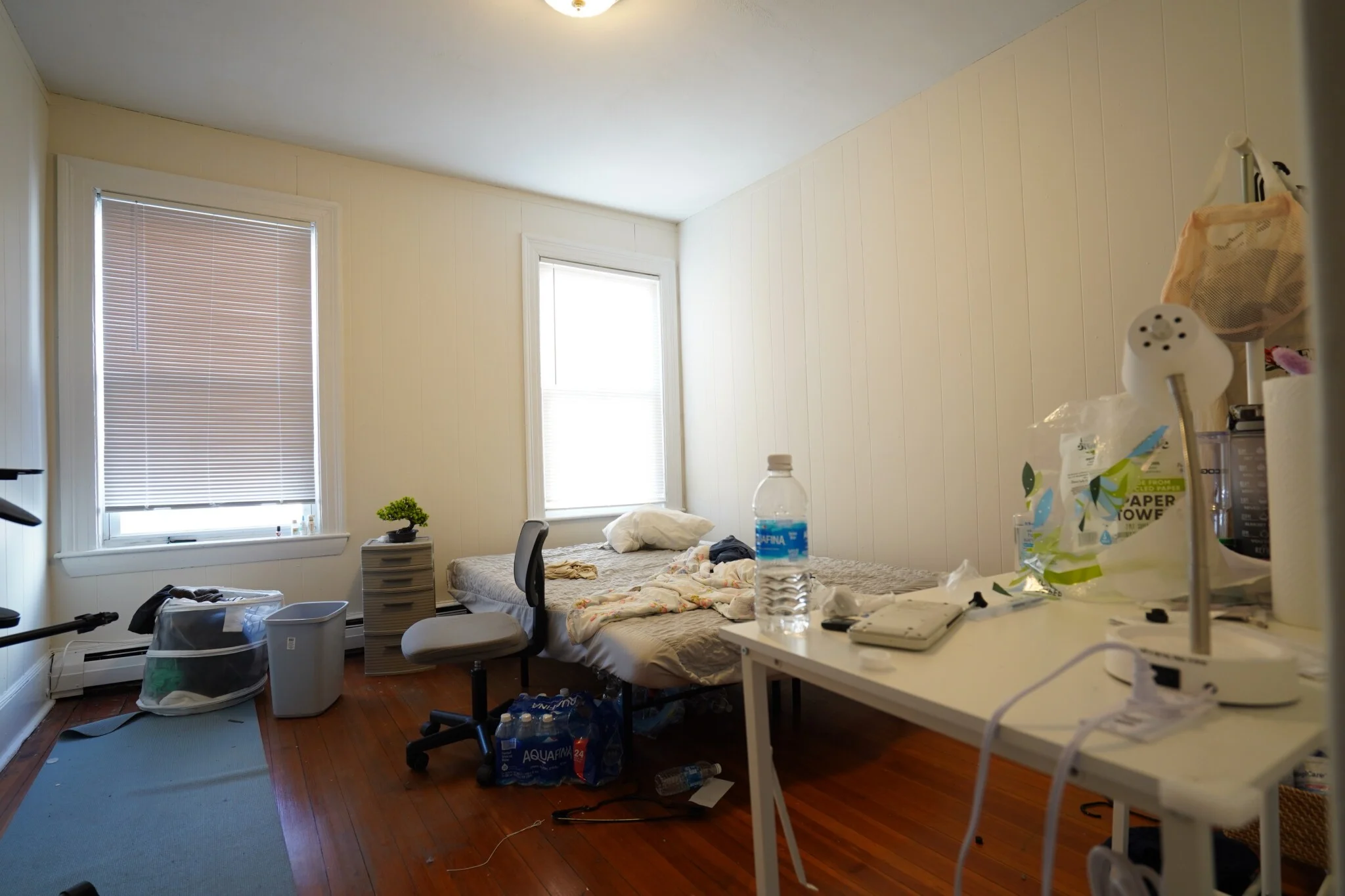 4 bed, 2 bath apartment for rent at 4 Ashford Ct Unit 3, Allston — photo 8 of 17