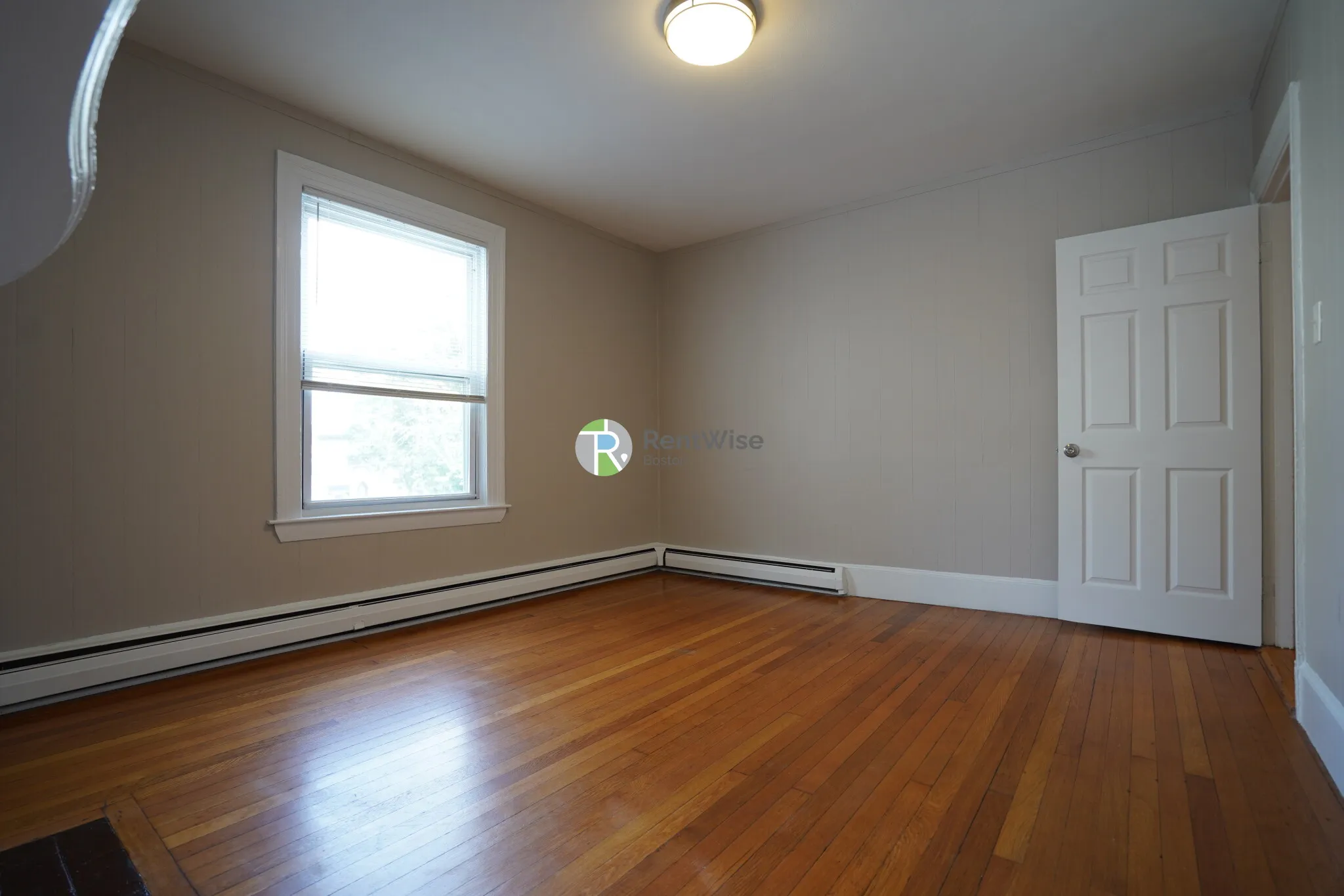4 bed, 2 bath apartment for rent at 4 Ashford St Unit 2, Allston — photo 2 of 25