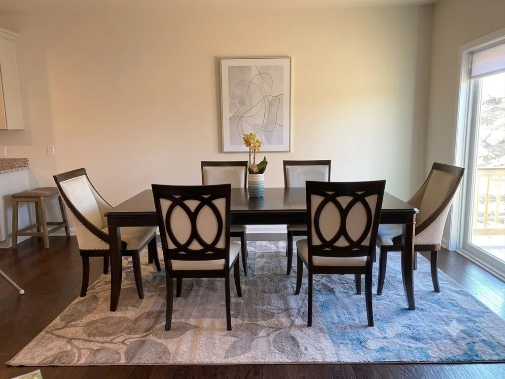 3 bed, 2 bath apartment for rent at 4 Aspen Way, Hopkinton — photo 6 of 25