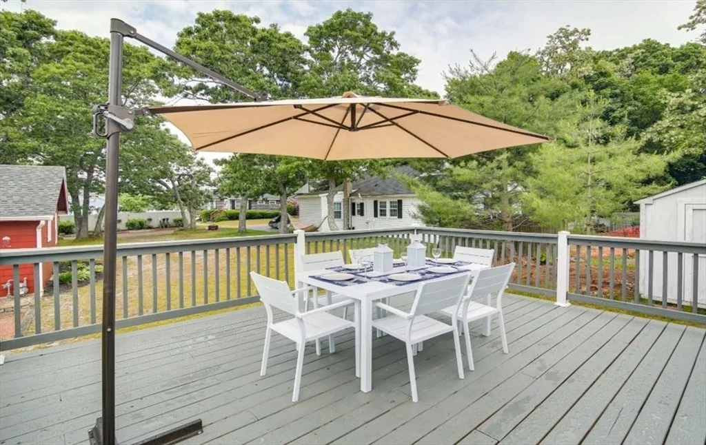 3 bed, 1 bath apartment for rent at 4 Atlantic Ave, Wareham — photo 2 of 25