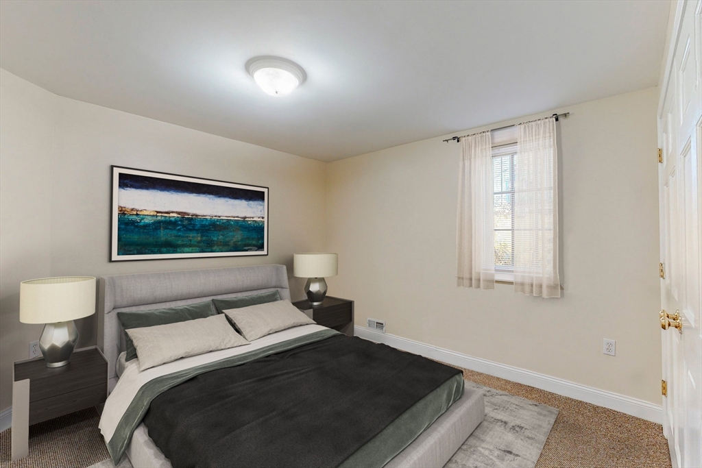 2 bed, 1 bath apartment for rent at 4 Auburn St Unit B, Coolidge Corner — photo 2 of 8