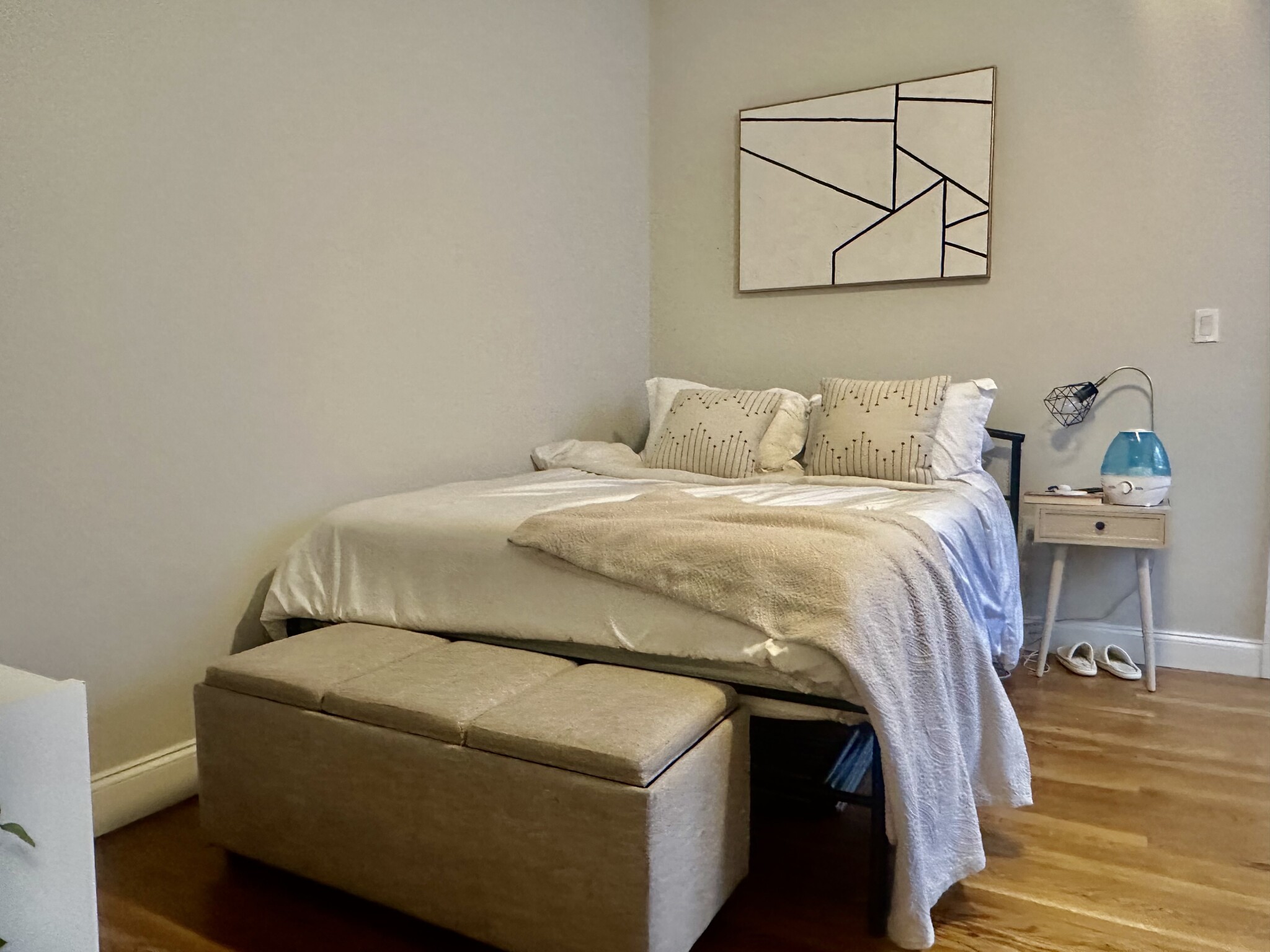 Studio bed, 1 bath apartment for rent at 4 Ayr Rd Unit 42, Brighton — photo 3 of 24