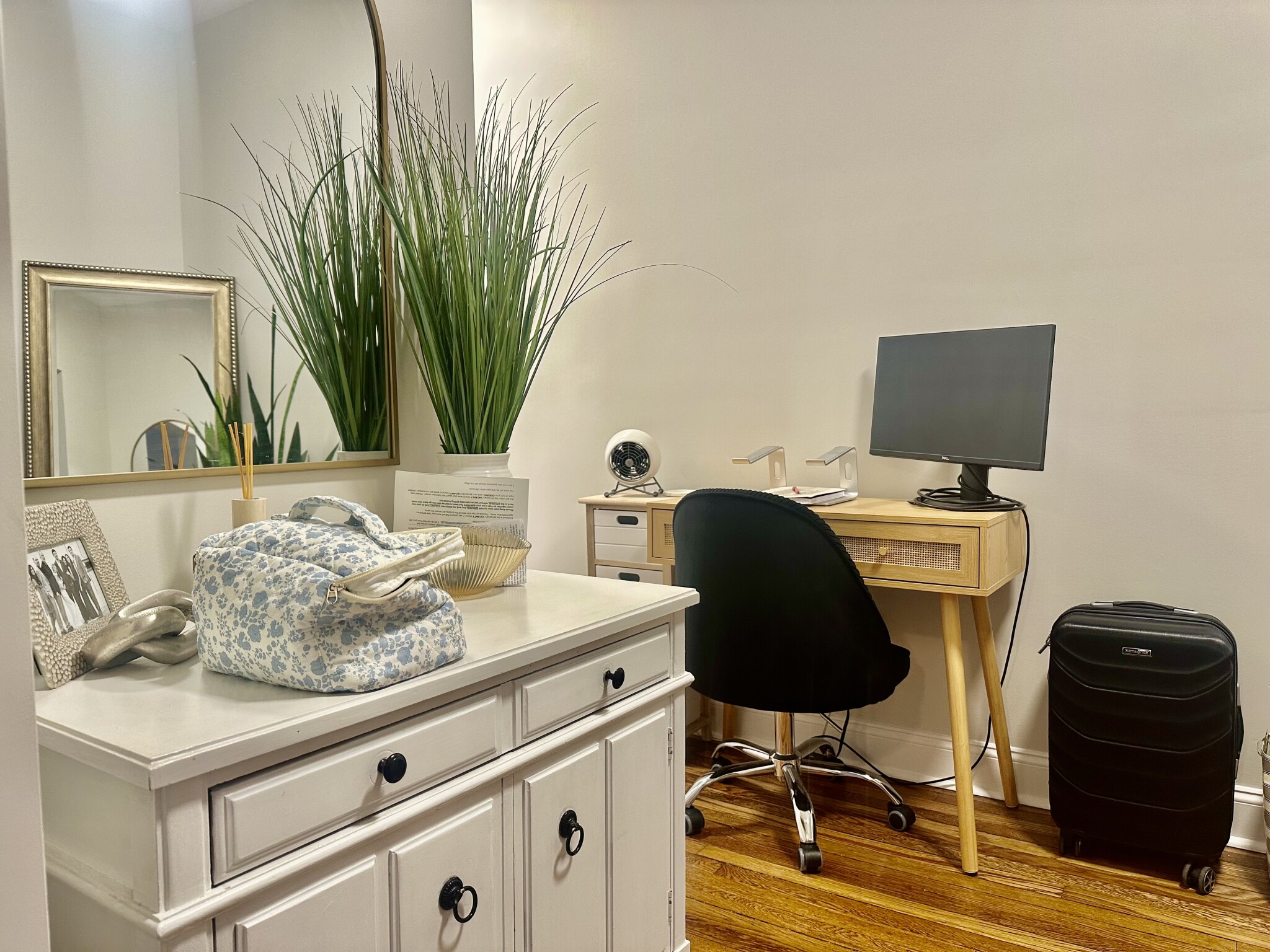 Studio bed, 1 bath apartment for rent at 4 Ayr Rd Unit 42, Brighton — photo 8 of 24