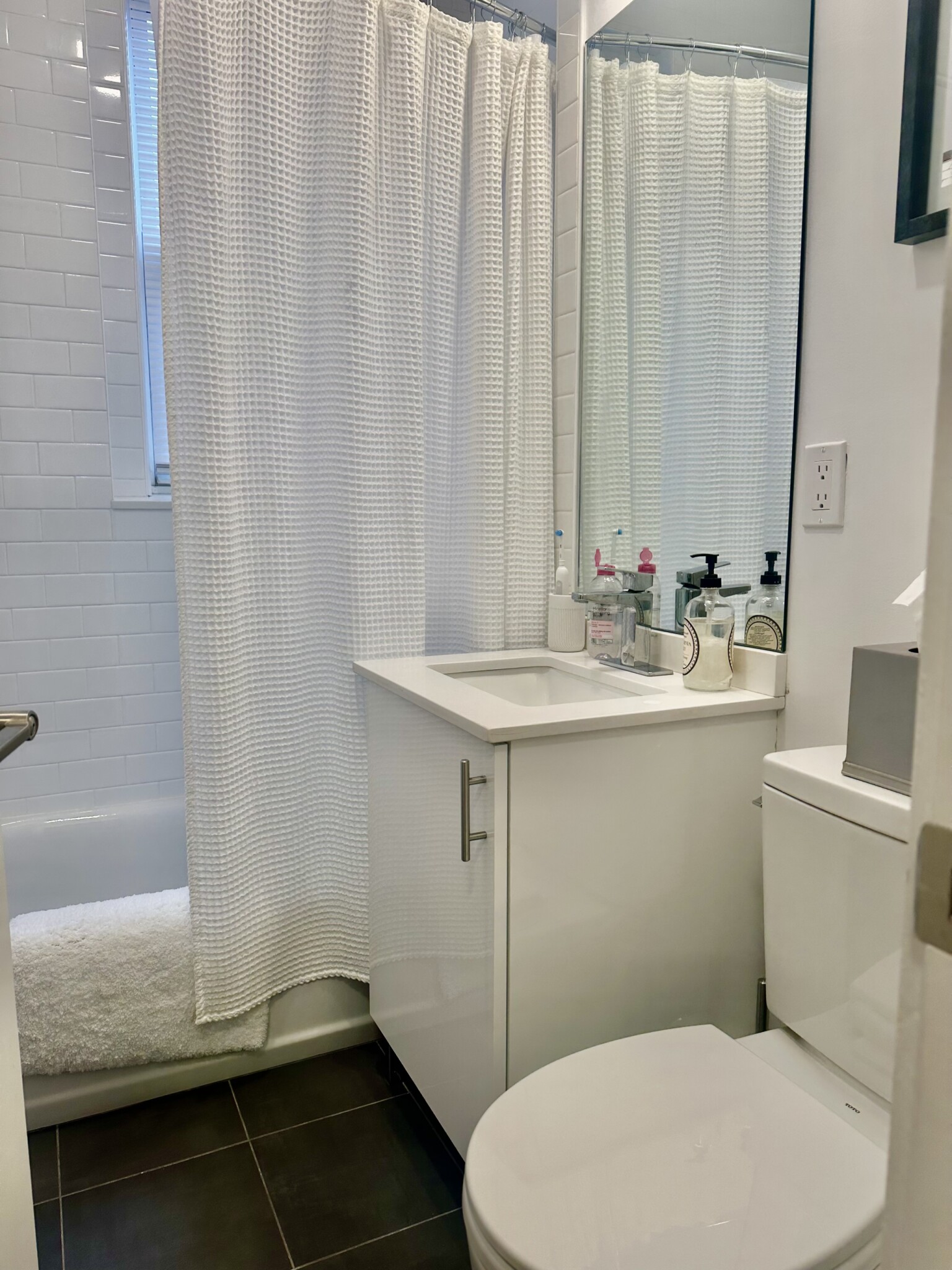 Studio bed, 1 bath apartment for rent at 4 Ayr Rd Unit 42, Brighton — photo 9 of 24