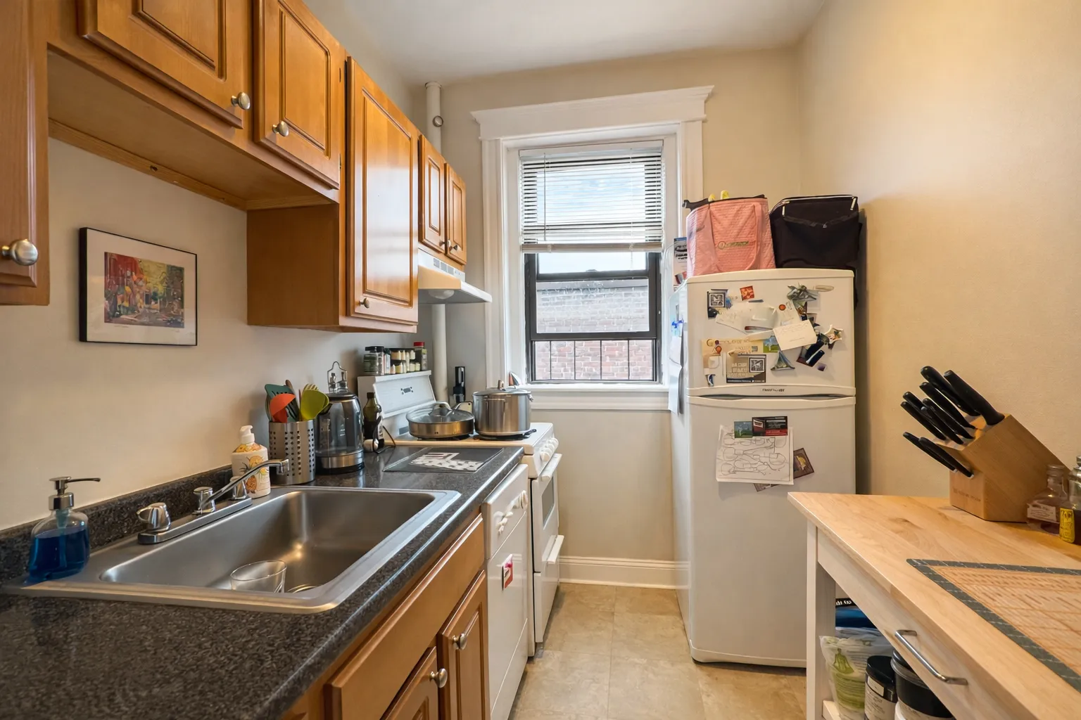 Studio bed, 1 bath apartment for rent at 4 Ayr Rd Unit 43, Brighton