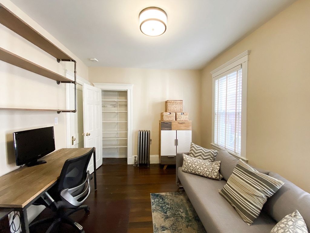 2 bed, 1 bath apartment for rent at 4 Banks St Unit 1, Davis Square — photo 13 of 22