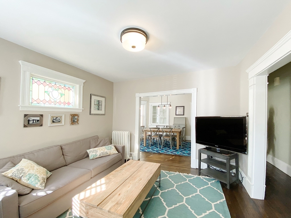 2 bed, 1 bath apartment for rent at 4 Banks St Unit 1, Davis Square — photo 5 of 22