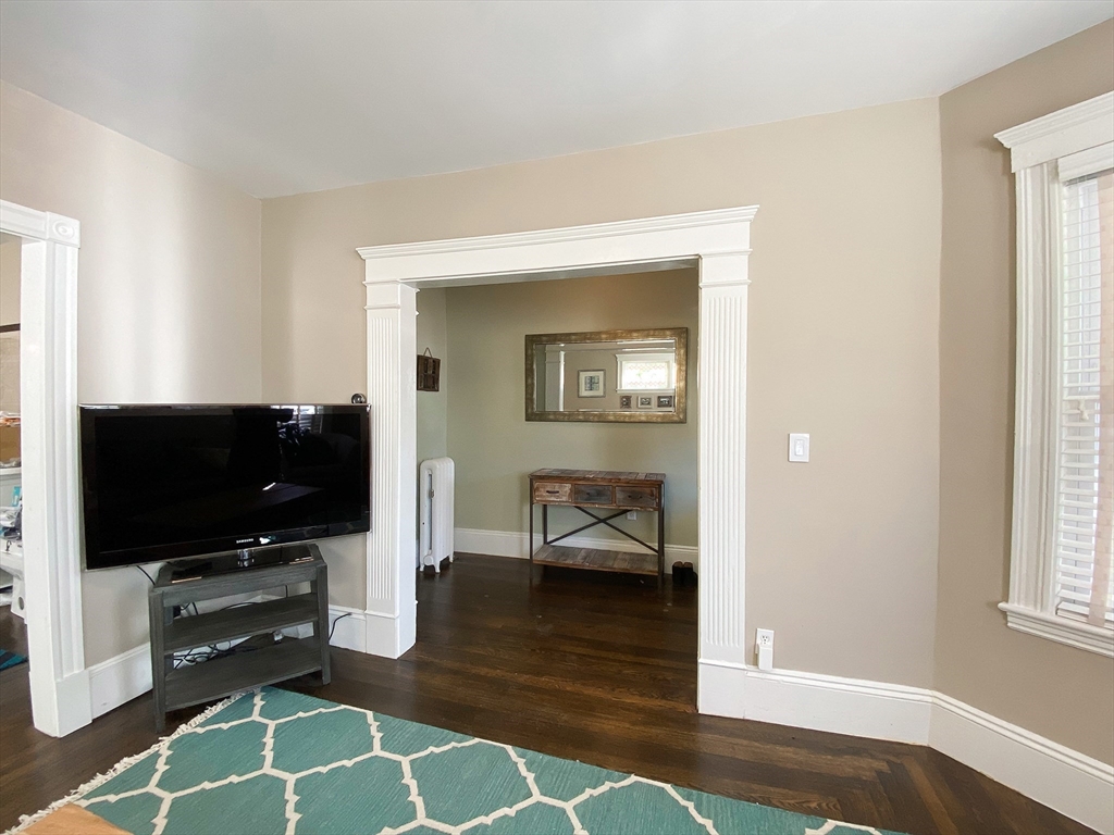 2 bed, 1 bath apartment for rent at 4 Banks St Unit 1, Davis Square — photo 7 of 22