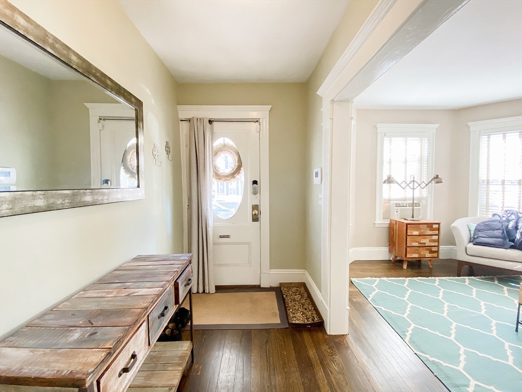 2 bed, 1 bath apartment for rent at 4 Banks St Unit 1, Davis Square — photo 10 of 22
