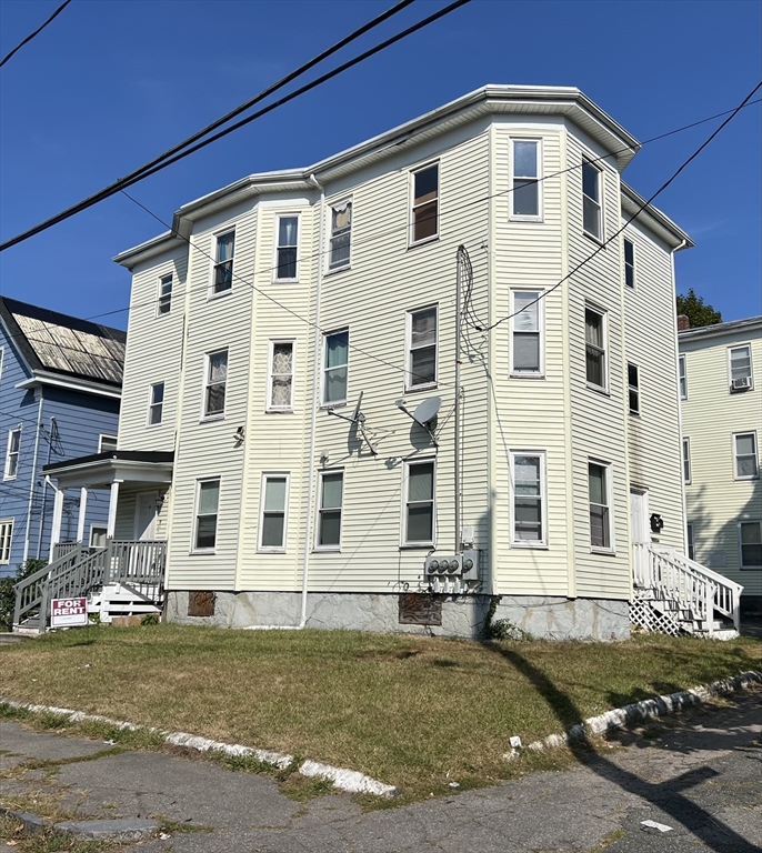 3 bed, 1 bath apartment for rent at 4 Bartlett Ter Unit 1, Brockton