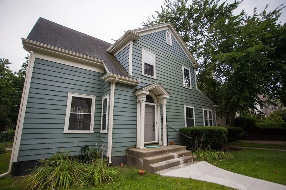 3 bed, 2 bath apartment for rent at 4 Bates St Unit 1, Neighborhood Nine