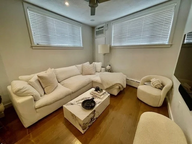 2 bed, 1 bath apartment for rent at 4 Battery St Unit 1, North End — photo 3 of 16