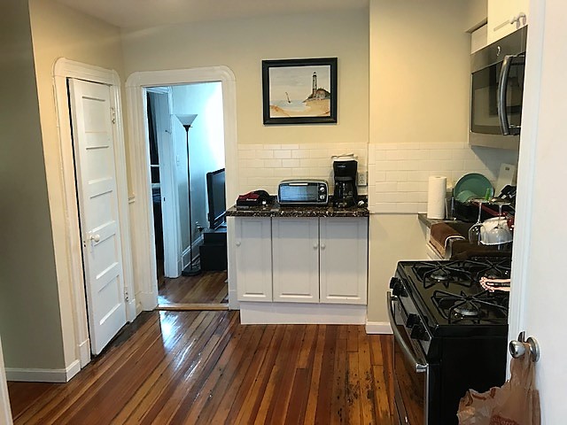 1 bed, 1 bath apartment for rent at 4 Battery St Unit 9, North End — photo 10 of 11